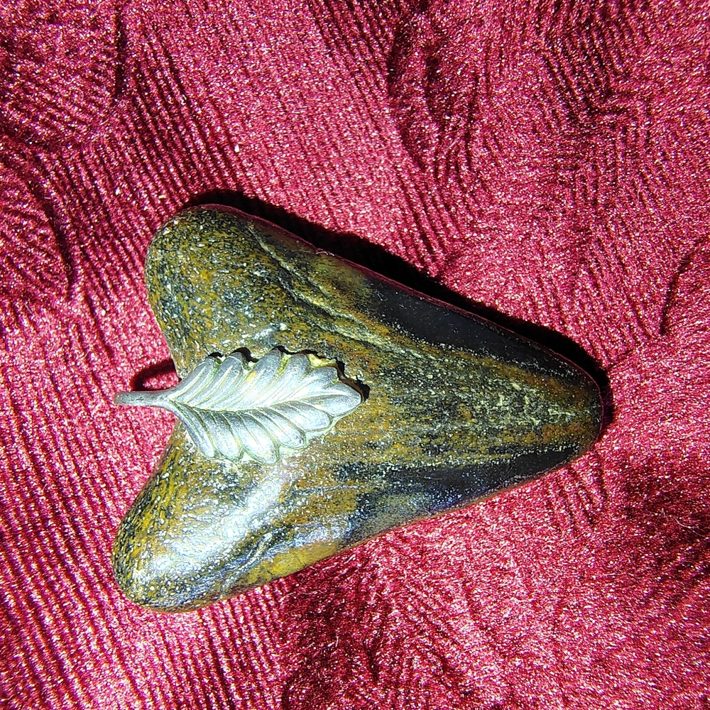 Triangular Stone Pendant With Silver Leaf - image 3